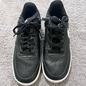 Nike Court Vision Low Black Size 8
